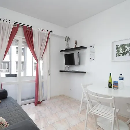 Apartment Sweet Flat With Netflix - Bolhao Center